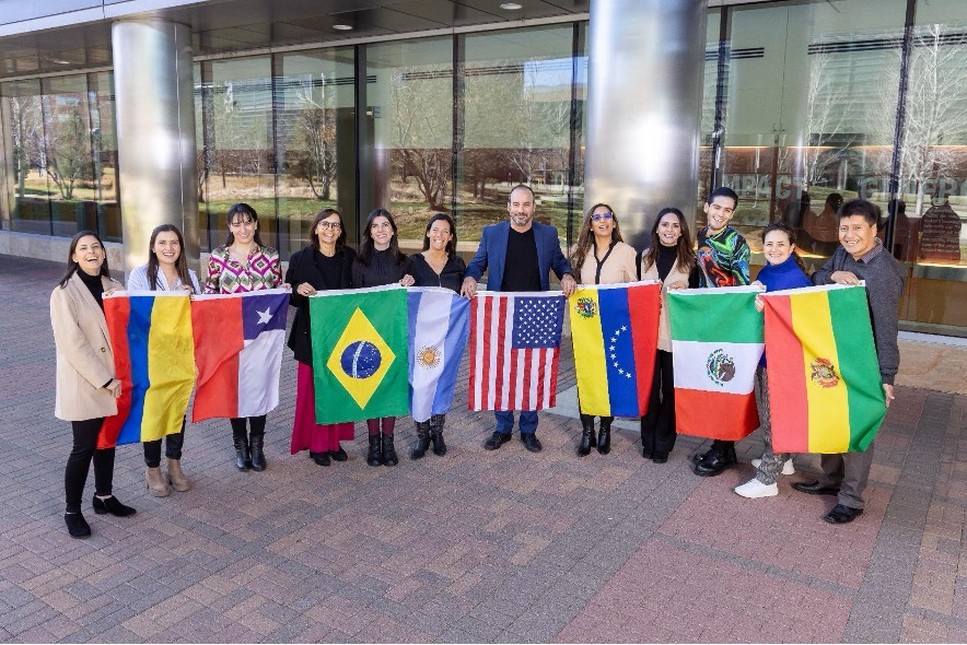 Os líderes da HTP-Red Latinoamericana visitam o Anschutz Medical Campus da Universidade do Colorado, onde fica o Instituto Linda Crnic para a Síndrome de Down. A Dra. Vanina Medina representou a Argentina